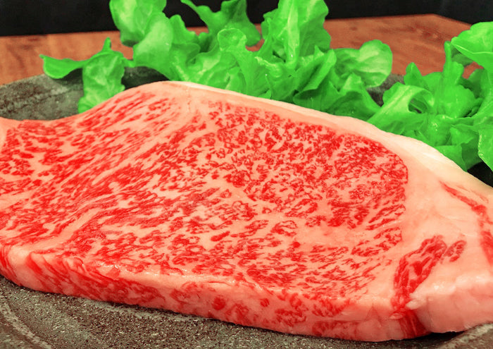 送料無料 熊本県産 黒毛和牛ロースステーキ 400g(200g×2枚)【宅配便配送】